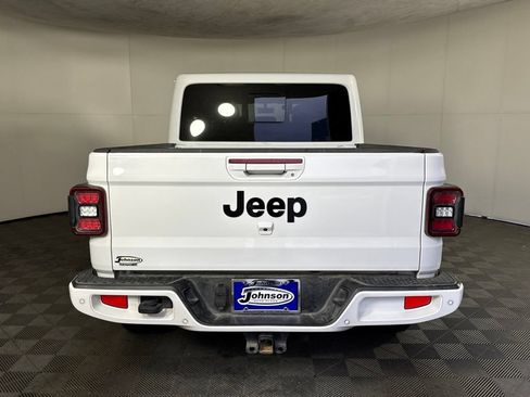 Certified 2021 Jeep Gladiator Overland AWD/4WD image 6