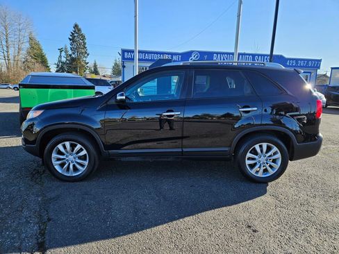 Used 2011 Kia Sorento EX w/ Premium Pkg image 2