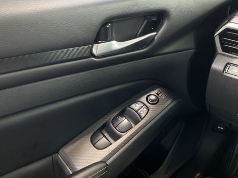 Used 2025 Nissan Altima 2.5 SV FWD image 18