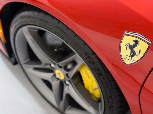 Used 2022 Ferrari SF90 Stradale image 41