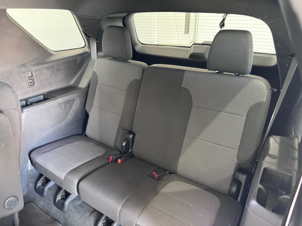 Certified 2023 Chevrolet Traverse LT AWD/4WD image 11