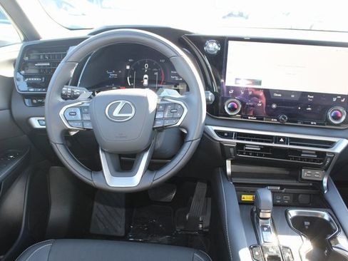 Certified 2025 Lexus RX 350 Premium image 14