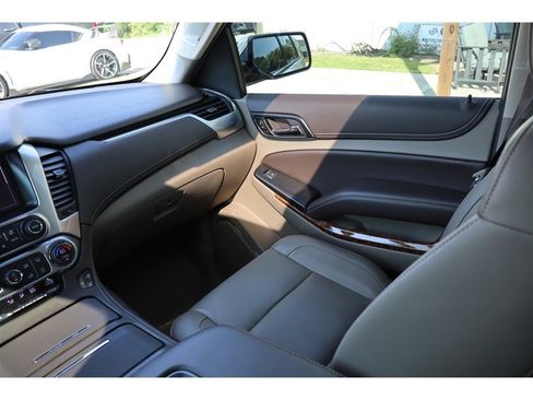 Used 2019 Chevrolet Tahoe Premier image 29
