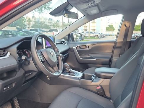 Used 2025 Toyota RAV4 LE FWD image 11