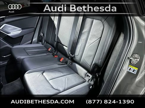 Used 2020 Audi Q3 2.0T Premium w/ Convenience Package AWD/4WD image 28