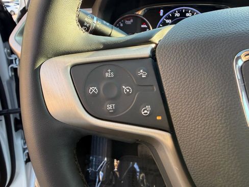 Used 2023 GMC Acadia Denali w/ Denali Ultimate Package image 33