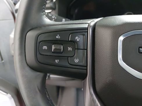 Used 2024 GMC Yukon Denali Ultimate AWD/4WD image 19