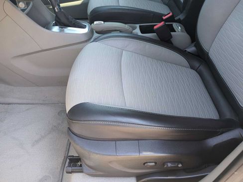 Used 2016 Buick Encore FWD image 17
