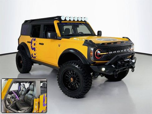 Used 2022 Ford Bronco Badlands AWD/4WD image 2