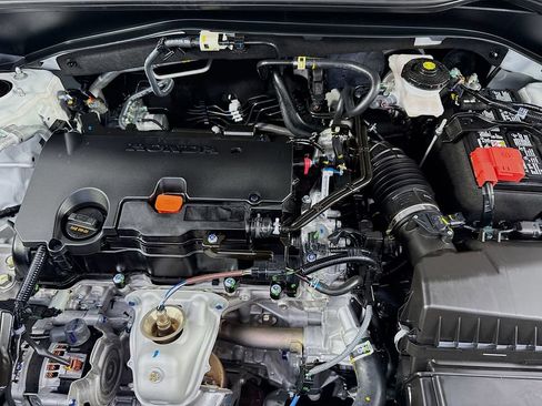Certified 2026 Honda HR-V EX-L image 40