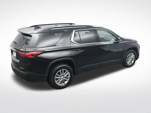 Used 2023 Chevrolet Traverse LT FWD image 25