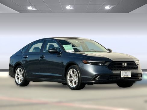 Certified 2023 Honda Accord LX image 6