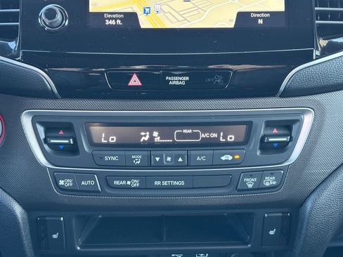 Used 2025 Honda Passport TrailSport image 15