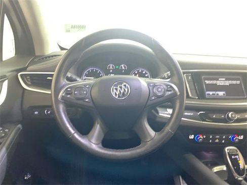 Used 2019 Buick Enclave Preferred image 34