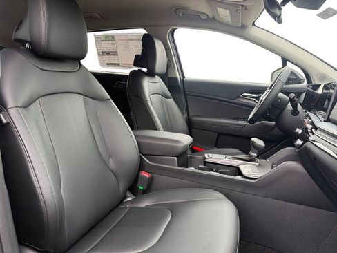 New 2026 Kia Sportage EX AWD/4WD image 15