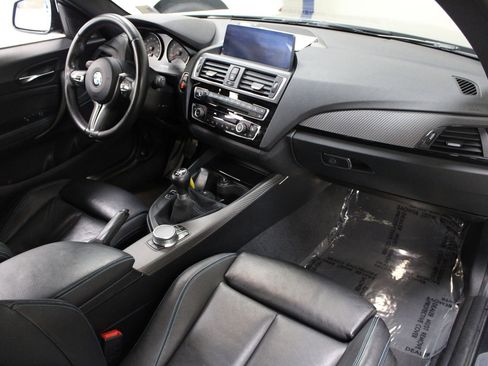 Used 2017 BMW M2 image 17