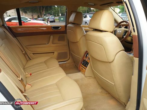 Used 2006 Bentley Flying Spur Flying Spur AWD/4WD image 37