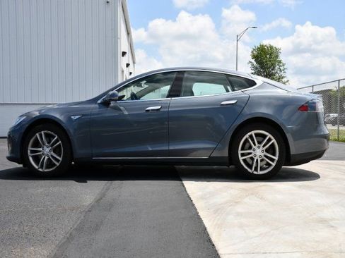 Used 2014 Tesla Model S RWD image 4