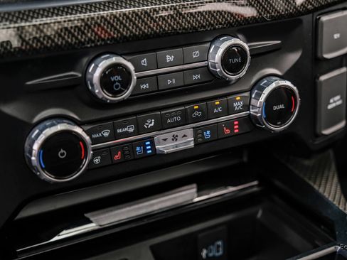 Used 2023 Ford F250 Lariat w/ Lariat Ultimate Package AWD/4WD image 68