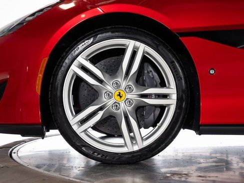 Certified 2019 Ferrari Portofino image 18