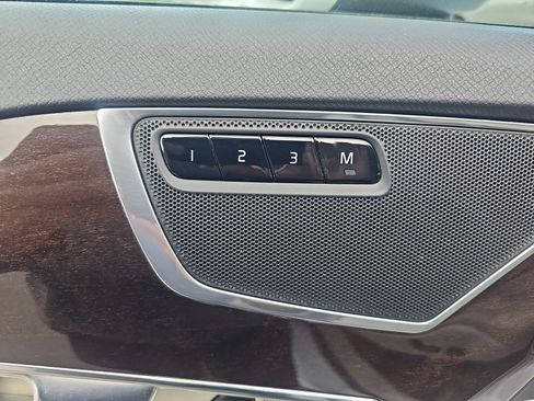 Used 2019 Volvo XC90 T6 Momentum AWD/4WD image 12