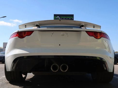 Used 2017 Jaguar F-TYPE Convertible image 10