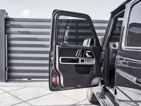 Used 2026 Mercedes-Benz G 63 AMG 4MATIC image 31