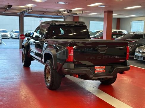 Certified 2025 Toyota Tacoma 4x4 Double Cab Hybrid w/ Tow Tech Package image 5