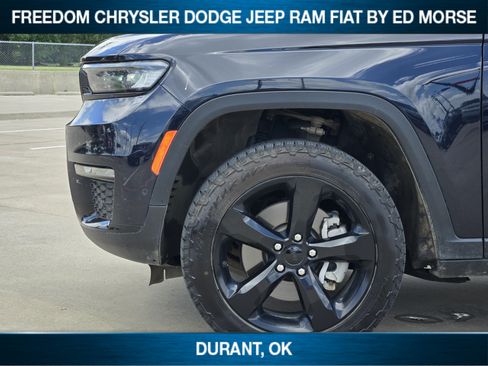 Used 2024 Jeep Grand Cherokee L Limited w/ Luxury Tech Group II RWD image 6