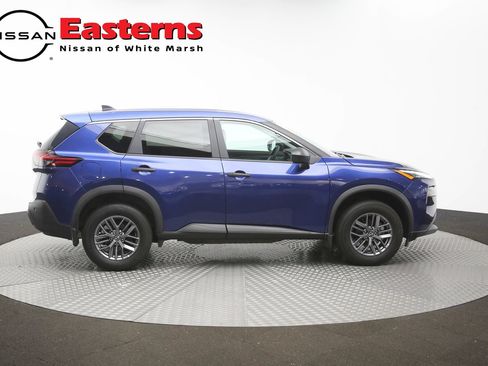 Used 2023 Nissan Rogue S AWD/4WD image 44