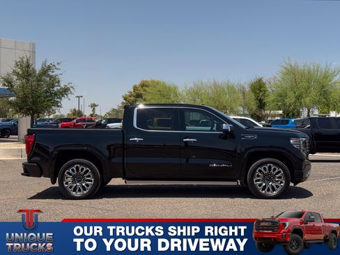 Used 2025 GMC Sierra 1500 Denali Ultimate AWD/4WD image 3