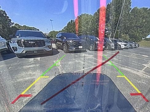 New 2025 Ford Maverick XLT image 28