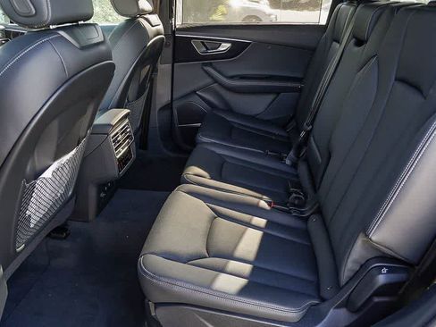 New 2026 Audi Q7 Premium Plus image 21