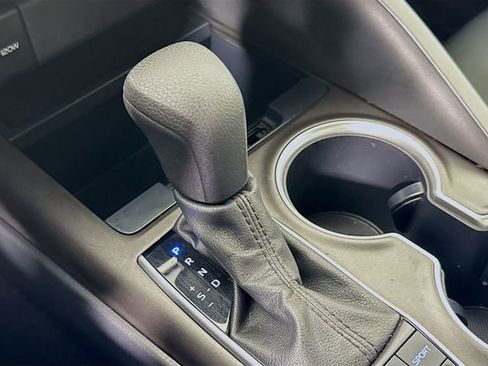 Used 2023 Toyota Camry LE image 17