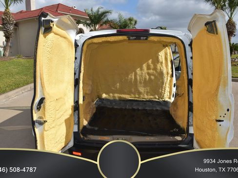 Used 2019 Ford Transit Connect XLT FWD image 11