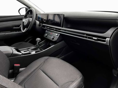 New 2026 Hyundai Tucson SE image 15