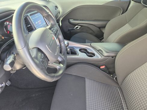 Used 2023 Dodge Challenger R/T w/ Blacktop Package image 16