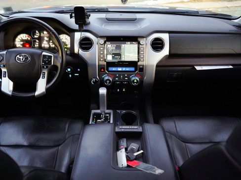 Used 2020 Toyota Tundra Limited image 42