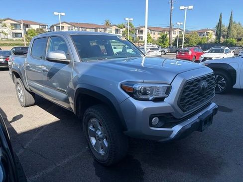 Used 2022 Toyota Tacoma TRD Off-Road AWD/4WD image 1