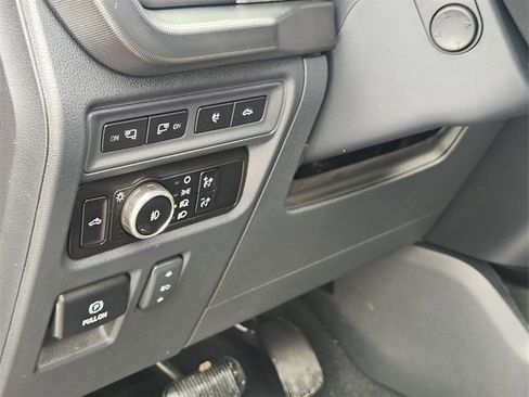 Used 2023 Ford F150 Platinum w/ Equipment Group 701A High image 13