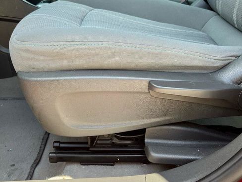 Used 2014 Chevrolet Sonic LT FWD image 26