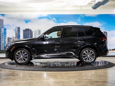 Used 2026 BMW X5 M60i w/ Climate Comfort Package image 6