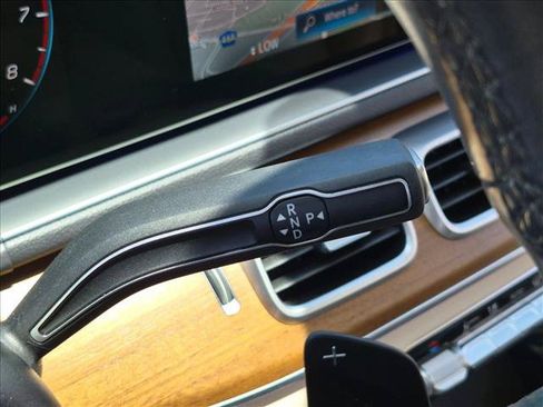 Used 2022 Mercedes-Benz GLE 350 4MATIC image 12
