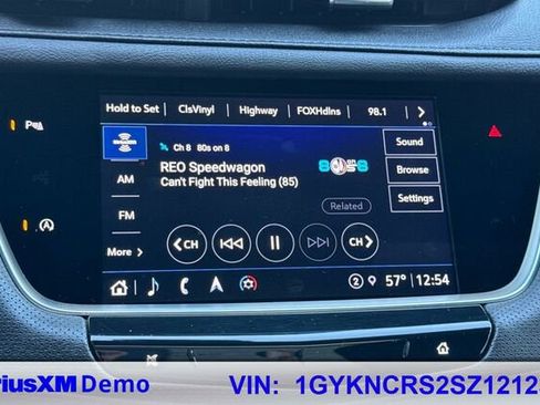 Used 2025 Cadillac XT5 Premium Luxury image 28