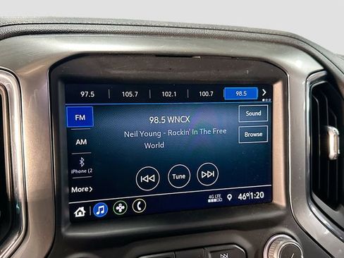 Used 2022 Chevrolet Silverado 1500 RST image 15