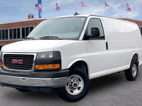 Certified 2025 GMC Savana 2500 w/ Driver Convenience Package RWD image 1
