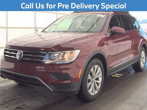 Used 2018 Volkswagen Tiguan SE image 1