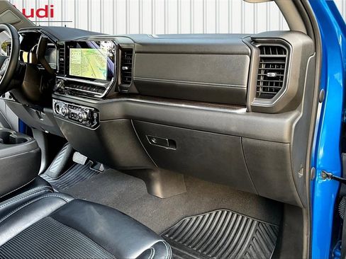 Used 2023 GMC Sierra 1500 Elevation image 25