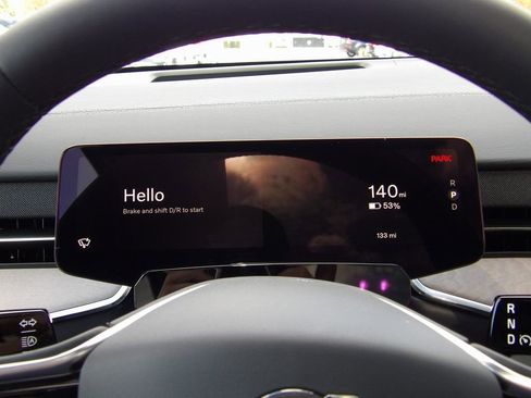 New 2025 Volvo EX90 Ultra image 23