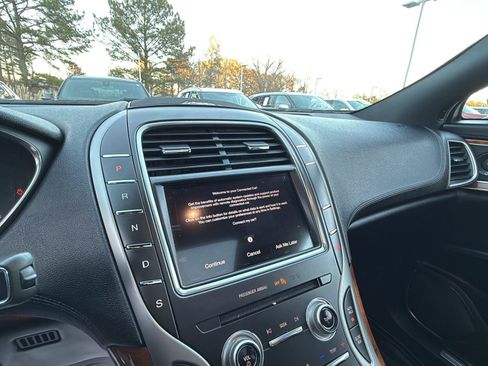 Used 2019 Lincoln Nautilus Reserve w/ Cargo Utility Package image 14